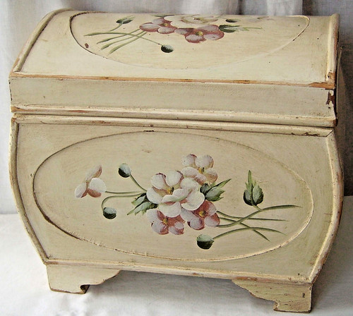 Floral decorative shaped box - floral,