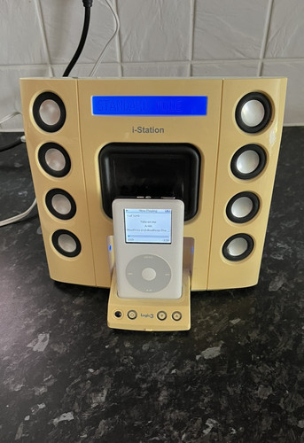 Logic3 station concert - i-station,