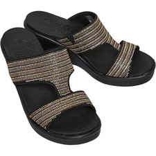 SKECHERS Womens Black & Gold