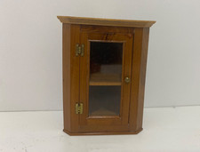 VINTAGE ARTISAN YEW CORNER