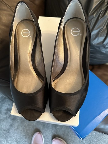 Black peep toe shoes size - peep,
