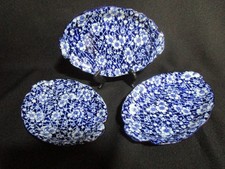 3 x  Lovely Vintage Royal