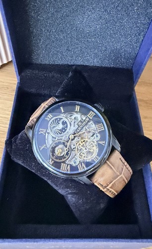 Thomas earnshaw skeleton - earnshaw,