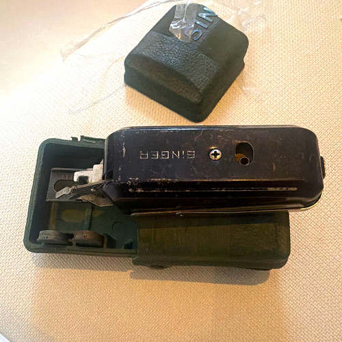 Singer buttonholer attachment - singer,