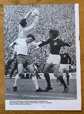 Jeff Astle (England) &