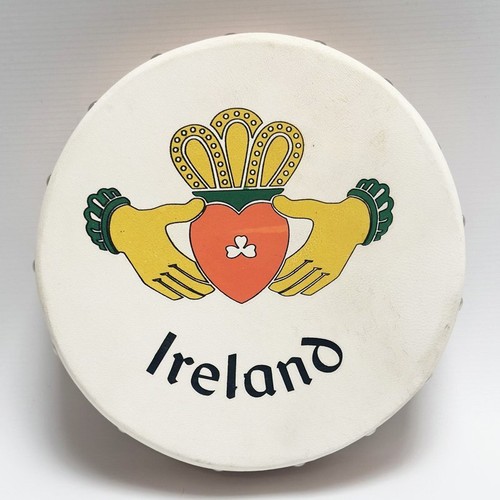 Bodhran with beater - 8",