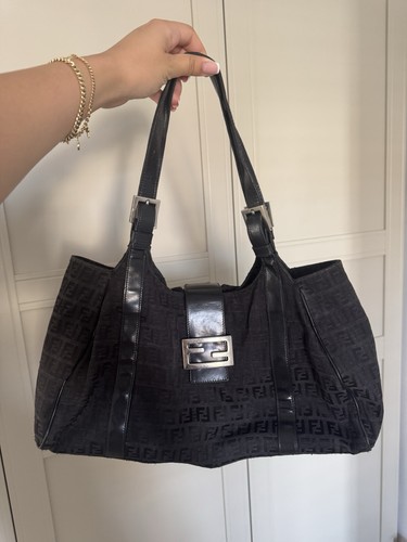 Fendi vintage shoulder - shoulder, bag