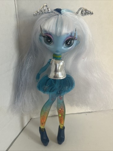 Mga entertainment novi stars - novi,