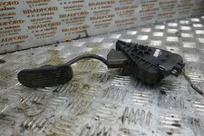 BFD046224 2009 TOYOTA HILUX 2.5 D4D HL2 ACCELERATOR PEDAL