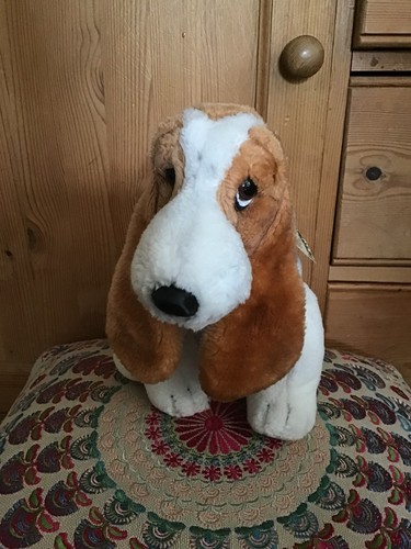 Vintage linden hush - linden, puppies
