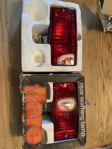 Pair raydyot red - of,