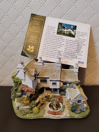 Lilliput lane hazelnut hall - lilliput,