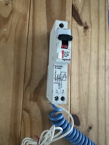 Legrand 16a 30ma curve - 16a, c
