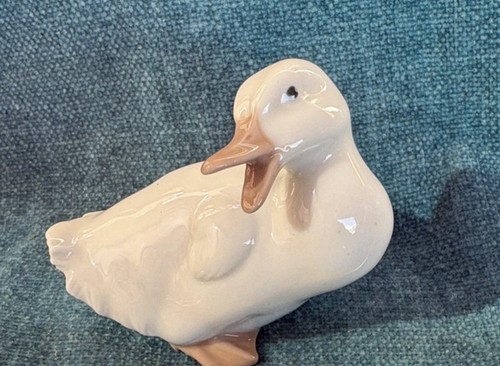Nao lladró porcelain little - porcelain,