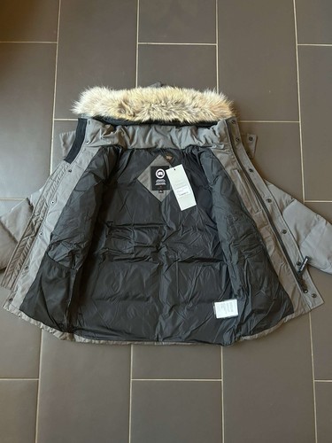 Black canada goose wyndham - goose,