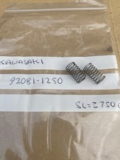 Kawasaki carburettor springs x 2 ,  Z750E Z750H Z750N  , See below