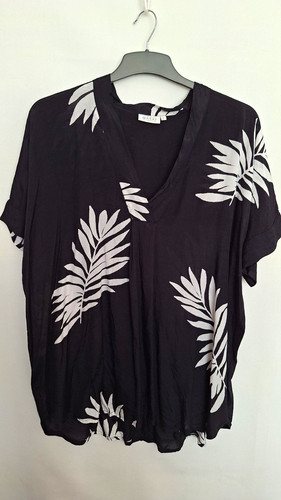 Masai blouse size - blouse, black