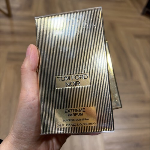 Tom ford noir - tom,