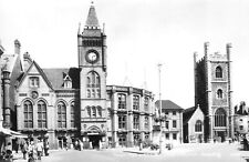 READING  Town Hall & St Laurence Church  Postcard ref X73