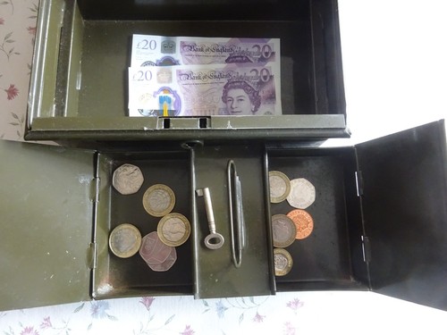 Vintage cash tin money - vintage,