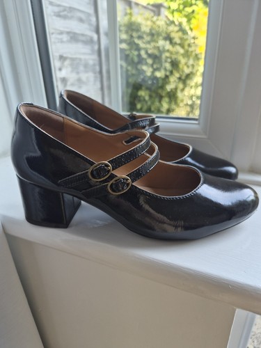 Jones bootmaker wide - wide, mary