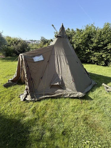 Helsport varanger camp - camp, teepee