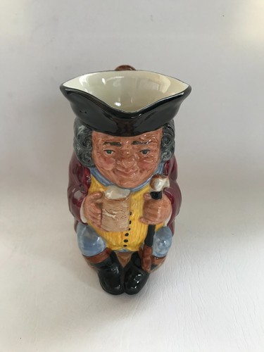 Royal doulton toby jug - royal,