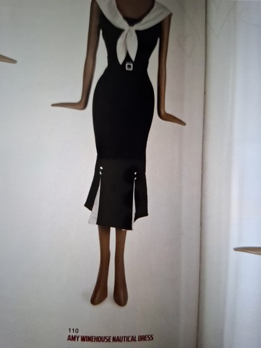 Stop staring amy winehouse - stop,