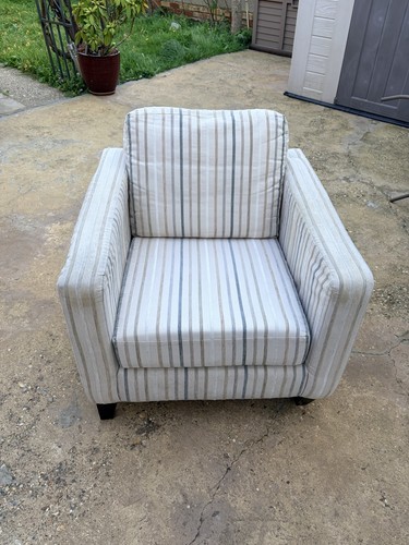 Habitat fabric striped pattern - striped,