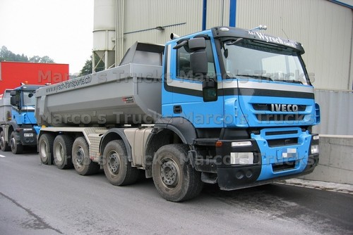 Truck photo iveco trakker - truck,