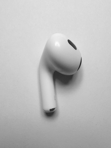 Genuine apple airpods pro - apple,