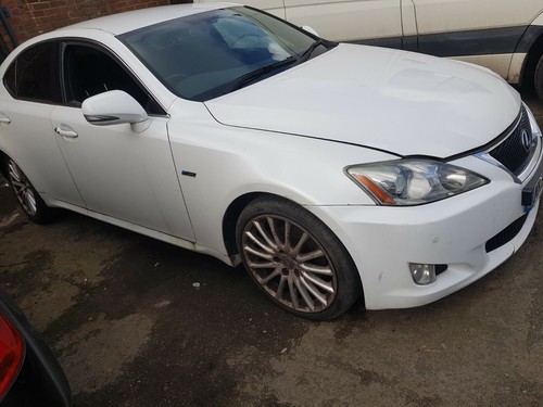 Lexus is220d sport - sport, manual