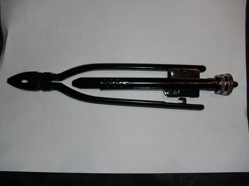 Safety wire twist twister - wire,