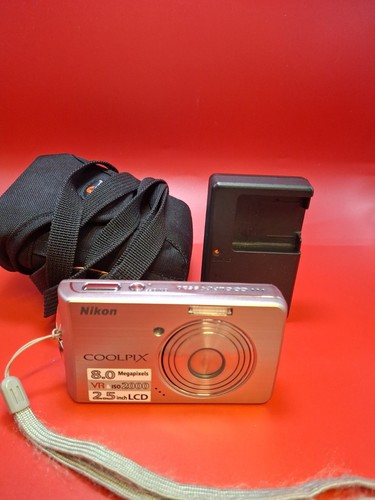 Nikon digital camera - digital, coolpix
