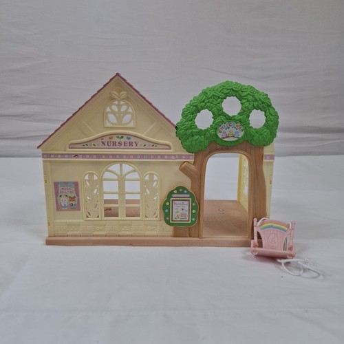 Sylvanian families forest - families,