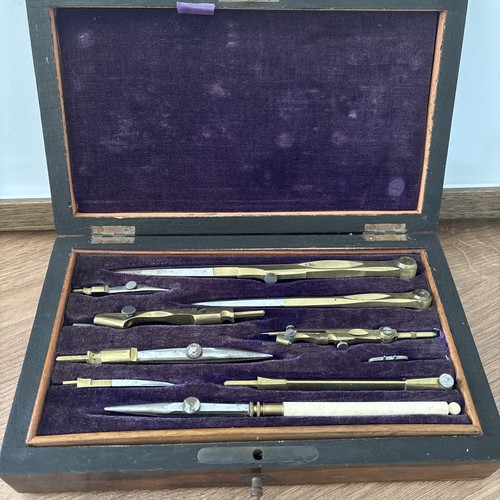 Antique draughtsman - antique,