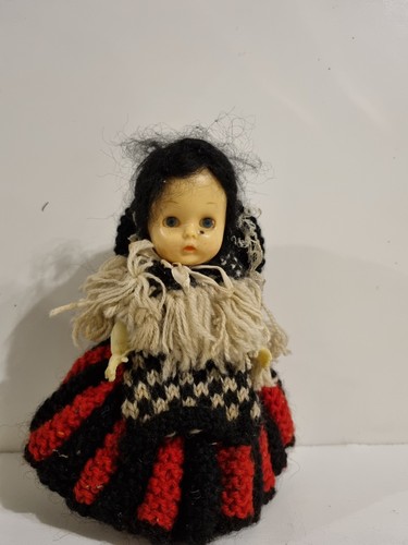 Vintage madame alexander doll - madame,