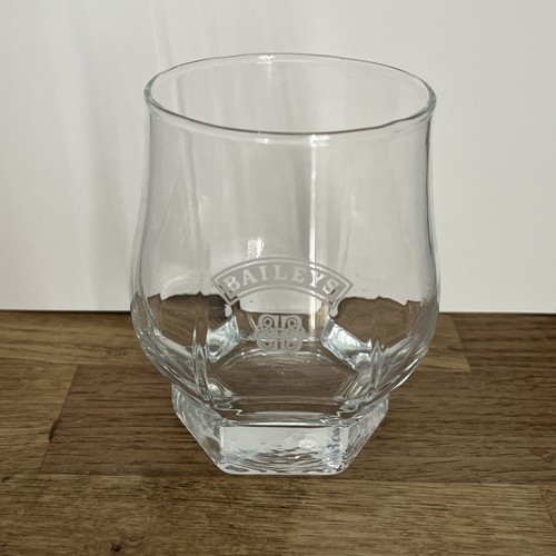 Baileys glass irish cream - baileys,
