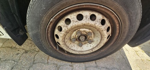 One steel wheel rim vauxhall - wheel,