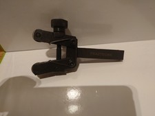 Spring Loaded Clamp Type Knurling Tool Holder 5/8" Shank Capacity 1-1/2" Inch