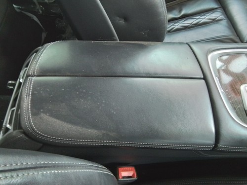 Centre armrest lid - centre,