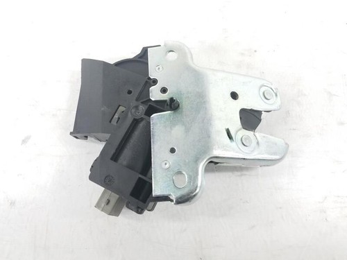 4f5827505d boot lid lock - boot,