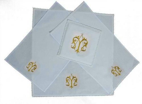 Deluxe church altar - altar, linens