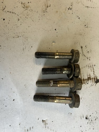 Porsche 944 engine mount - 2.5,