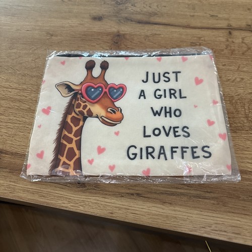Giraffes pouch zipped - giraffes, makeup