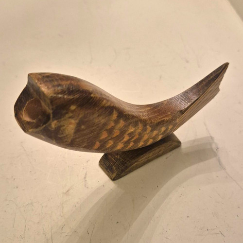 Carved wooden bird sculpture - wooden,