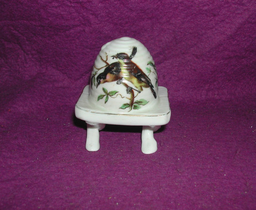 Arcadian crested china bee - crested,