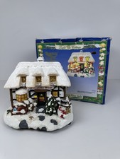 Regency Fine Art Light Up Cottage Christmas Village Scene „The Christmas Shoppe”
