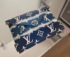 Louis Vuitton Kirigami Lv Escale Medium Pouch