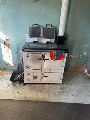 White aga cooker - aga,